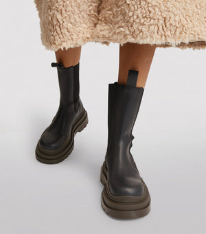 Bottega Veneta Tire Leather Chelsea Ankle Boots
