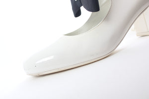 Chanel Bow-Embellished Patent Leather Mary Jane Pumps