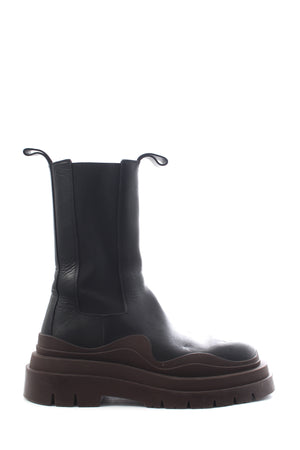 Bottega Veneta Tire Leather Chelsea Ankle Boots