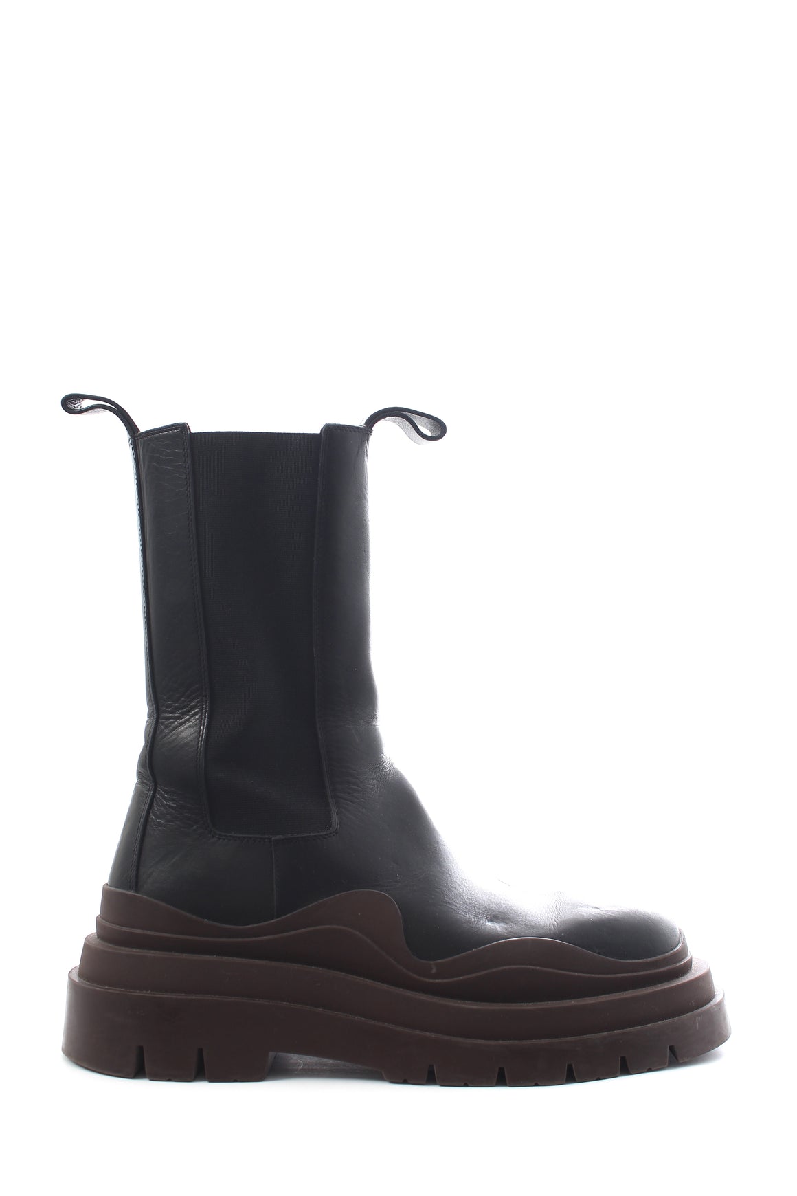 Bottega Veneta Tire Leather Chelsea Ankle Boots