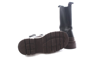 Bottega Veneta Tire Leather Chelsea Ankle Boots