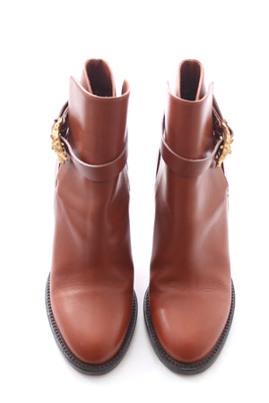 Valentino Garavani Unicorn-Buckle Leather Ankle Boots